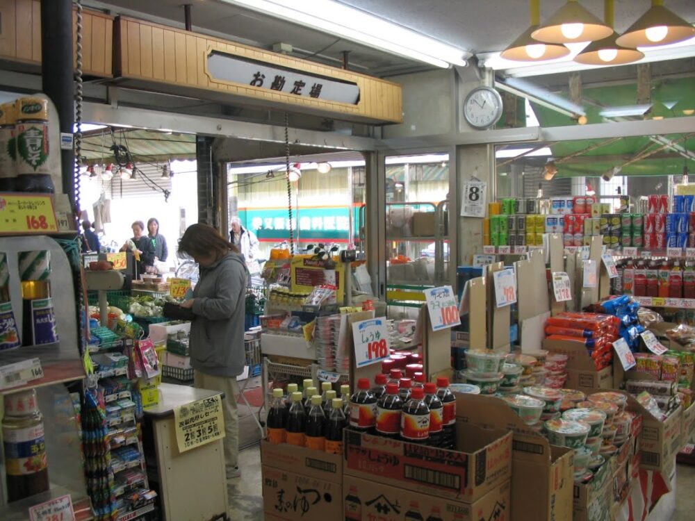 旧「きくや」店内