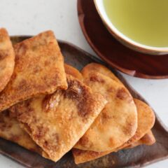 「せんべい」は餅じゃない!? 漢字『煎餅』に隠された真実とは